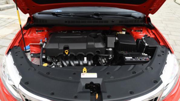 吉利远景和桑塔纳哪个更值得买,选桑塔纳低配好还是选吉利远景好