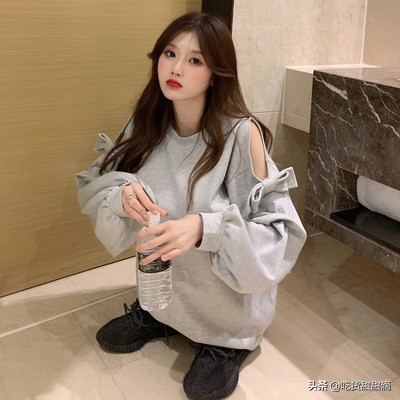 衣服上面打的结,衣服上打最简单的结