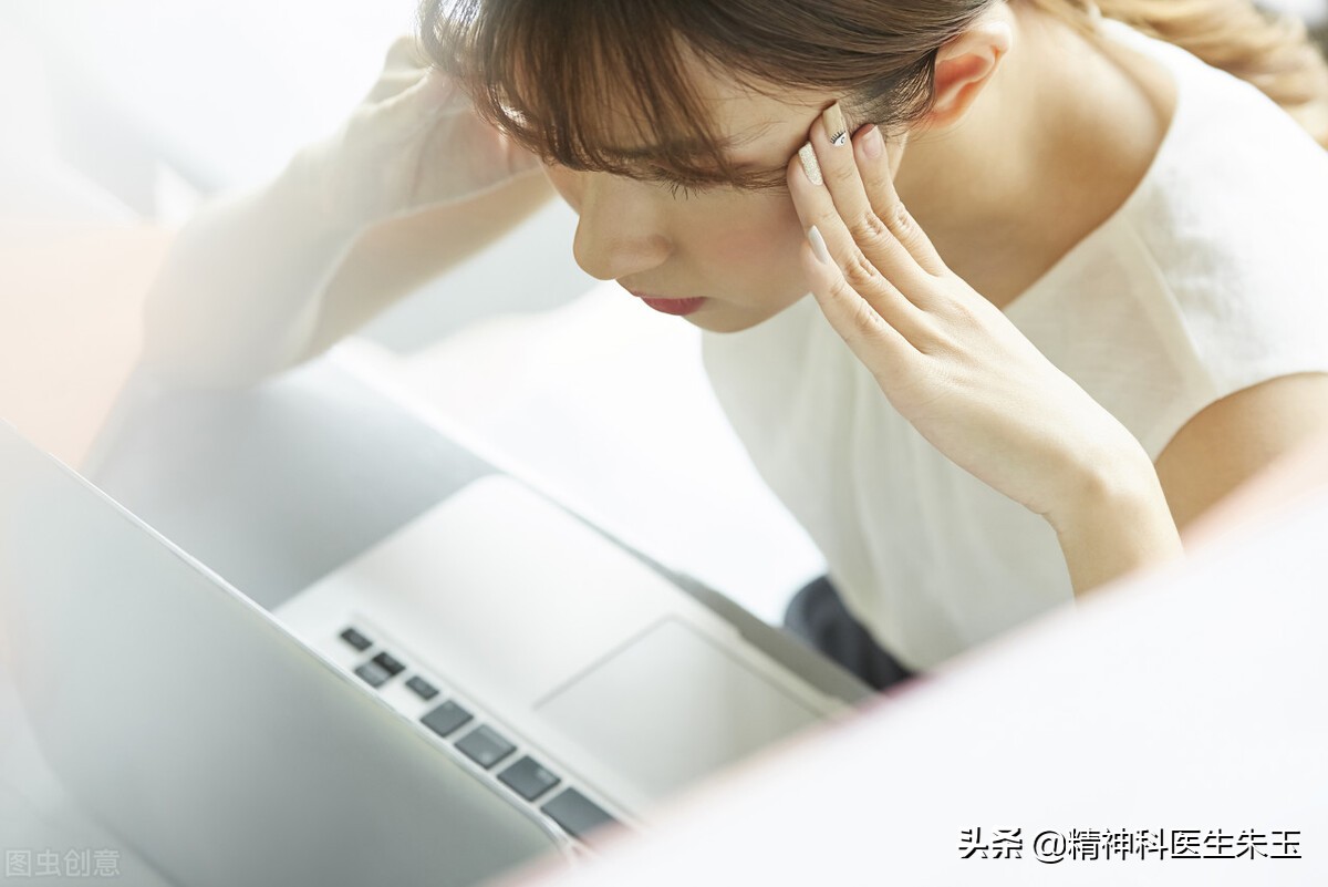 经常焦虑的人怎么才能减少焦虑,经常焦虑烦躁怎么安慰人