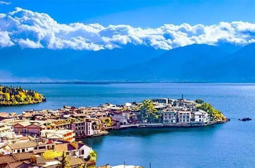 一生必去的10个旅游地方,一生必去的30个旅游地点