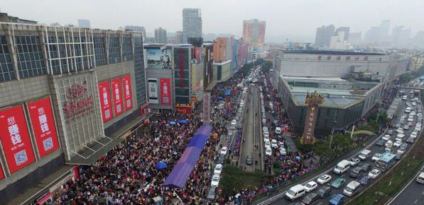 四季青服装创业开店攻略,四季青服装批发开店能挣钱吗