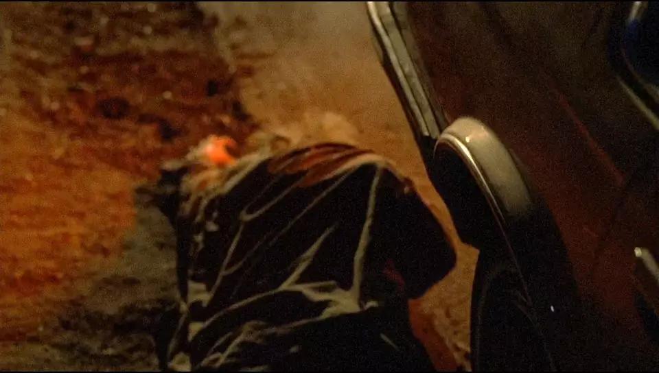 一部被低估的黑色幽默经典电影,一部极具讽刺意味的黑色幽默电影