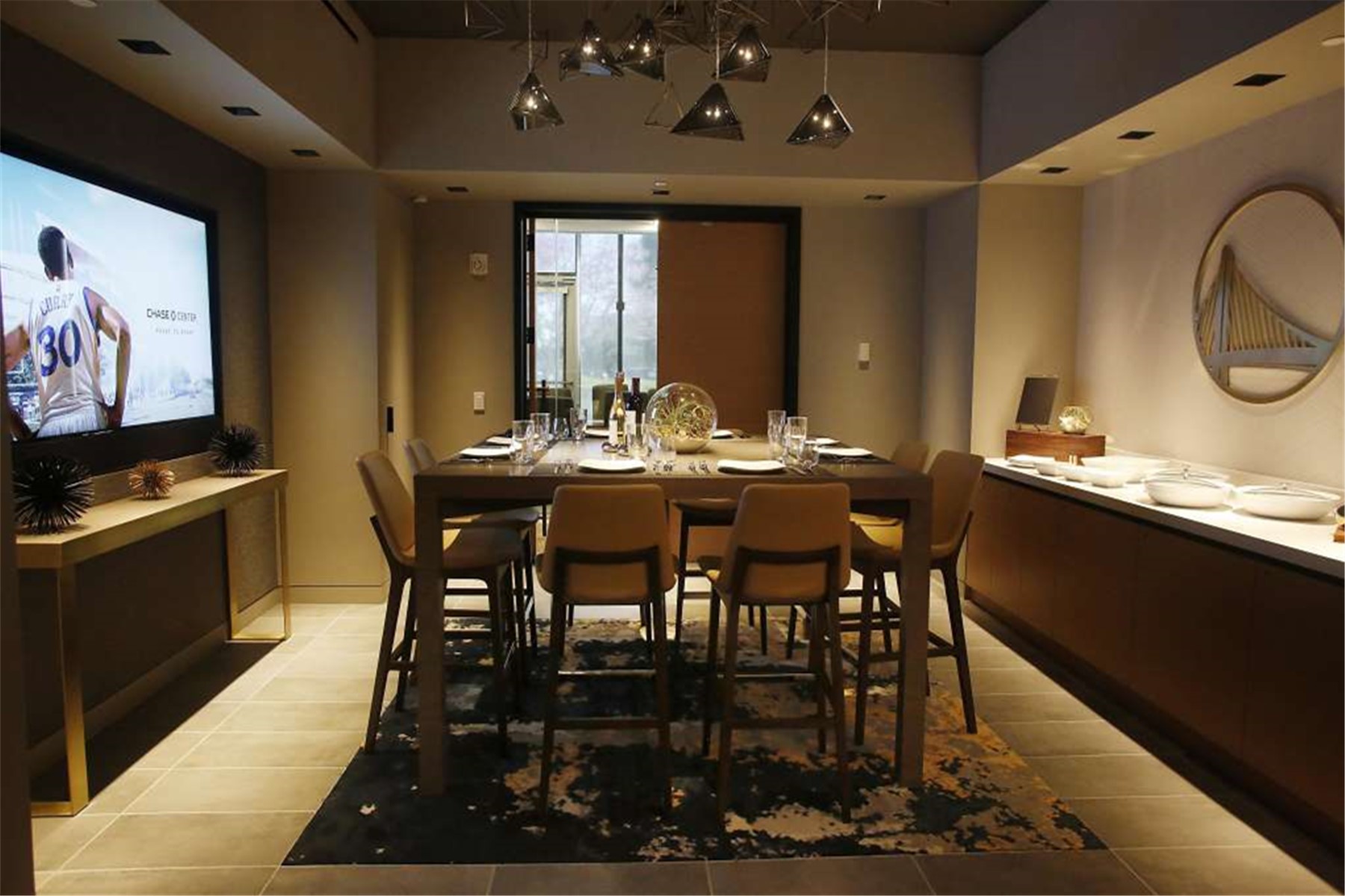 勇士球馆大通中心有多豪华,勇士大通中心球馆是不是nba最顶级