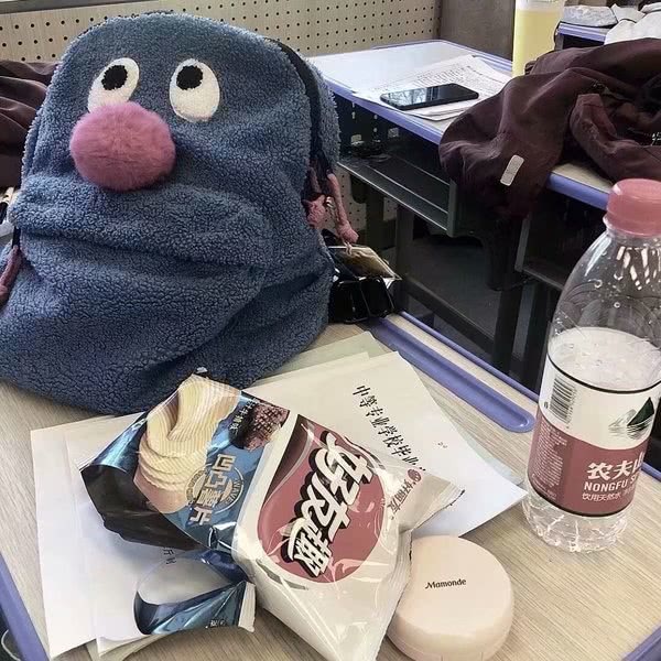 昨天想喝奶茶今天喝到了文案,奶茶店喝奶茶的文案