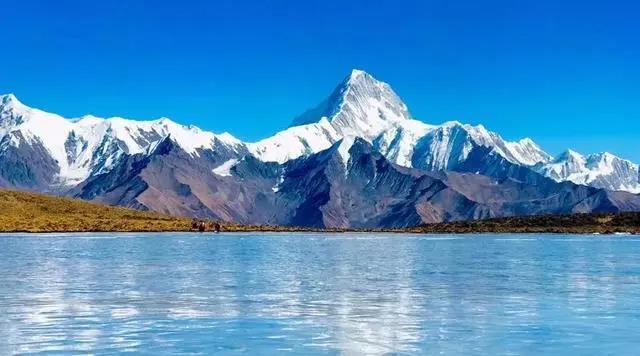 国庆旅游稻城亚丁自驾游最佳路线,国庆川西稻城亚丁风景区一日游