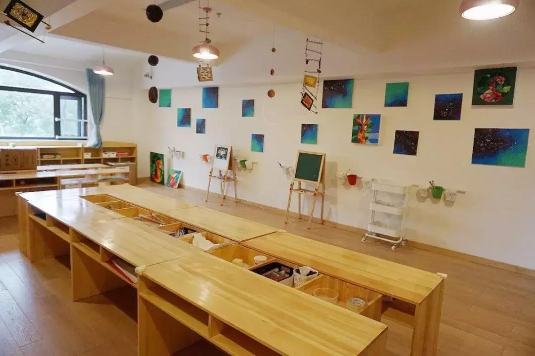 上海哪些公办幼儿园有0-2.5岁托班,上海有托班的民办幼儿园