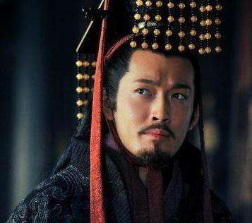 开国最早的孙吴,为何会比其他两国称帝晚?