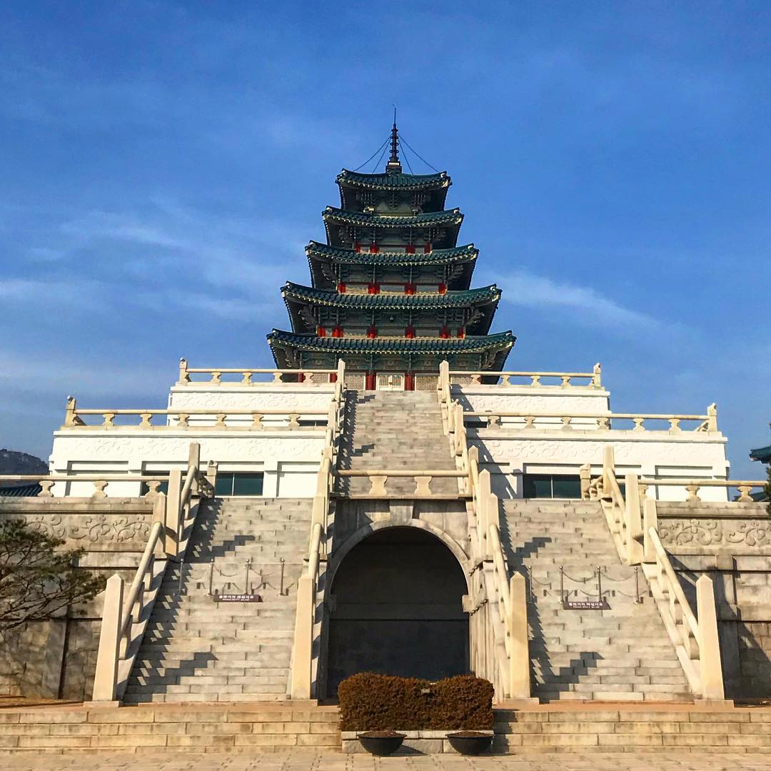 韩国地铁东大门到景福宫,韩国的景福宫是哪年建造的