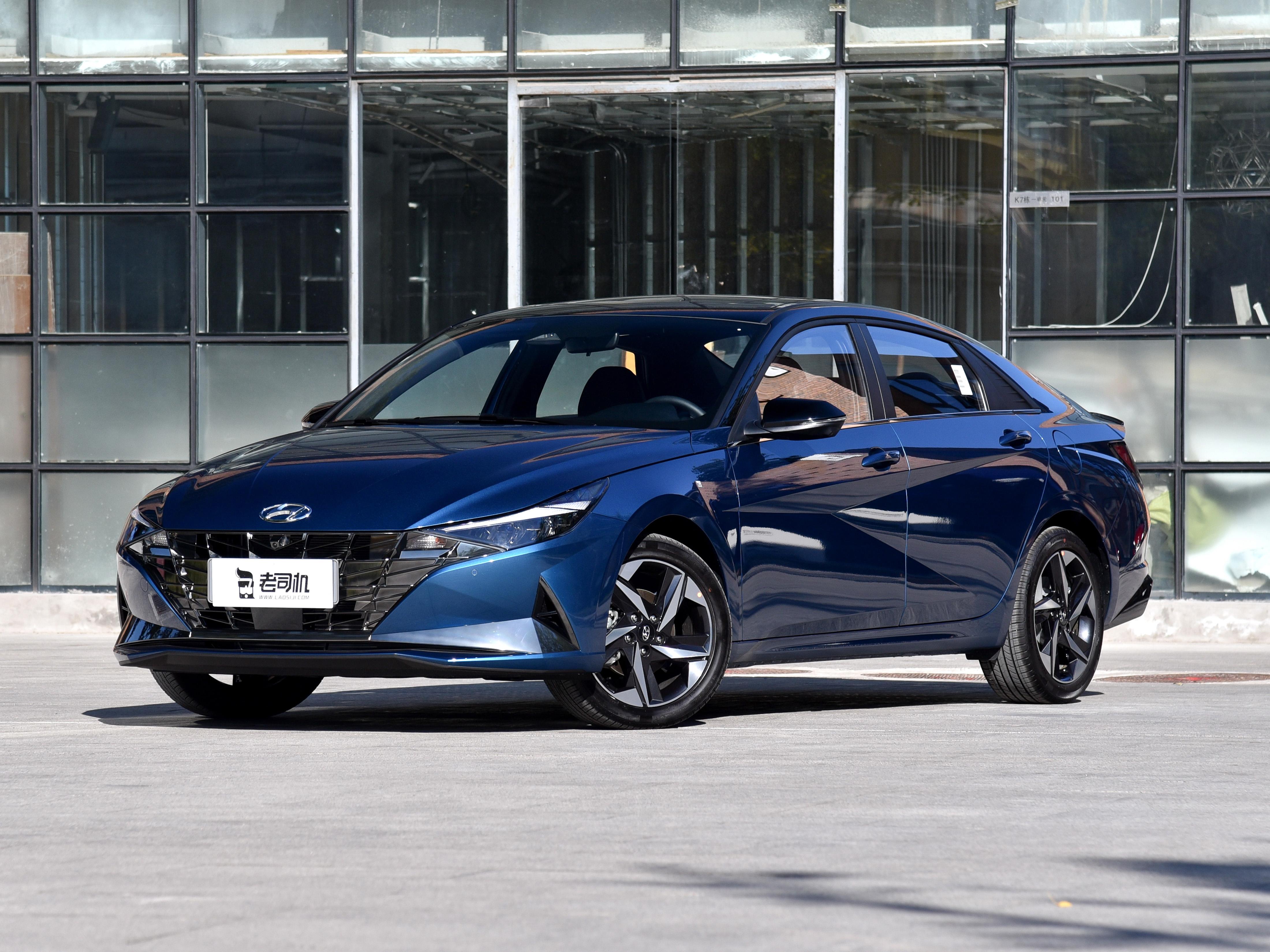 伊兰特和星瑞测评,伊兰特和星瑞哪个有面子