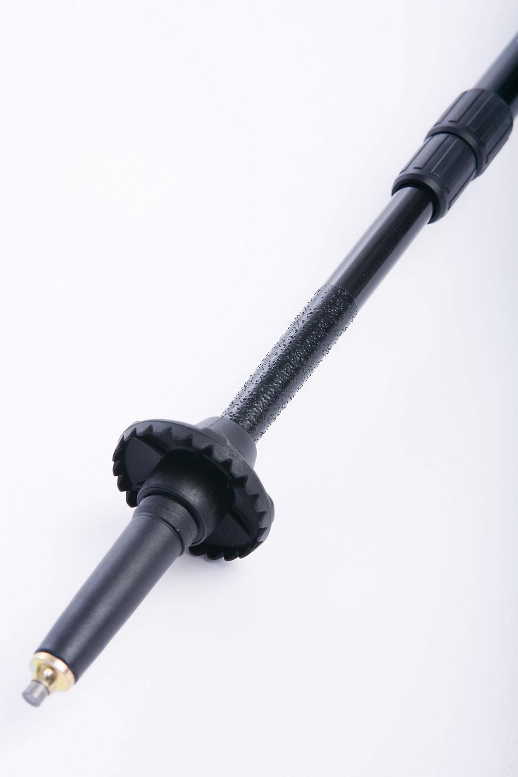 登山杖登山的时候的正确使用方法,如何正确使用登山杖