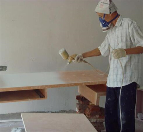 油漆喷漆一般多少钱,喷漆多少钱一平方墙面