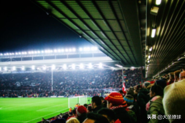 近十年英超联赛球衣获*彩博**公司赞助趋势:近5赛季居高不下