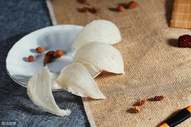 中医：感冒、咳嗽、鼻炎常犯，十有八九肺气不足，吃这2样可改善