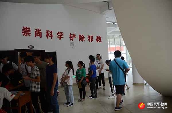 广西贺州开学第一课,贺州平桂中学开学