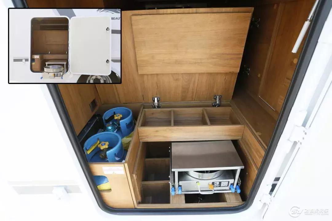 最便宜的c型依维柯自动挡房车,最便宜的依维柯自动挡c型房车