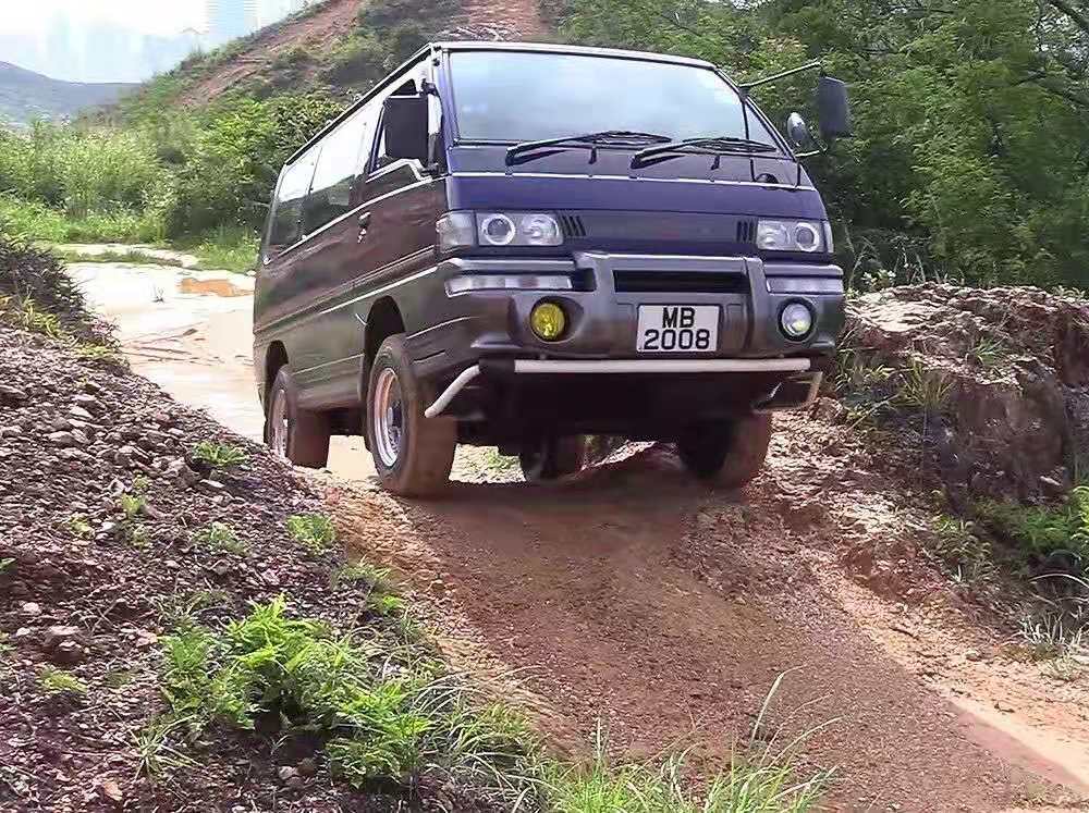 三菱新款得利卡改露营车,老款三菱得利卡改装视频