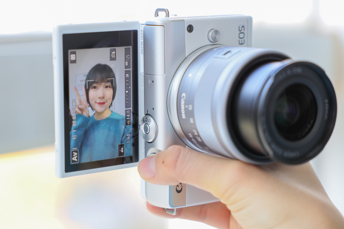 佳能微单eosm10,佳能微单m系列哪个好