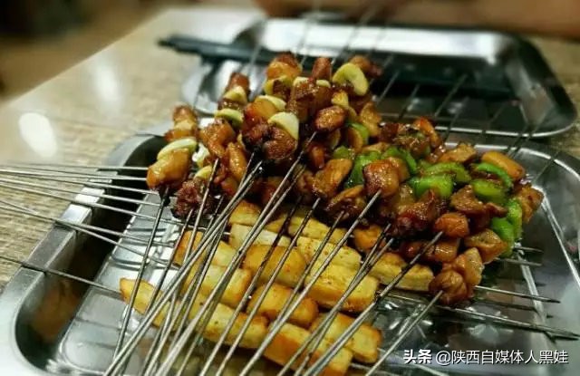 西安最值得打卡的夜市,西安夜市老字号推荐