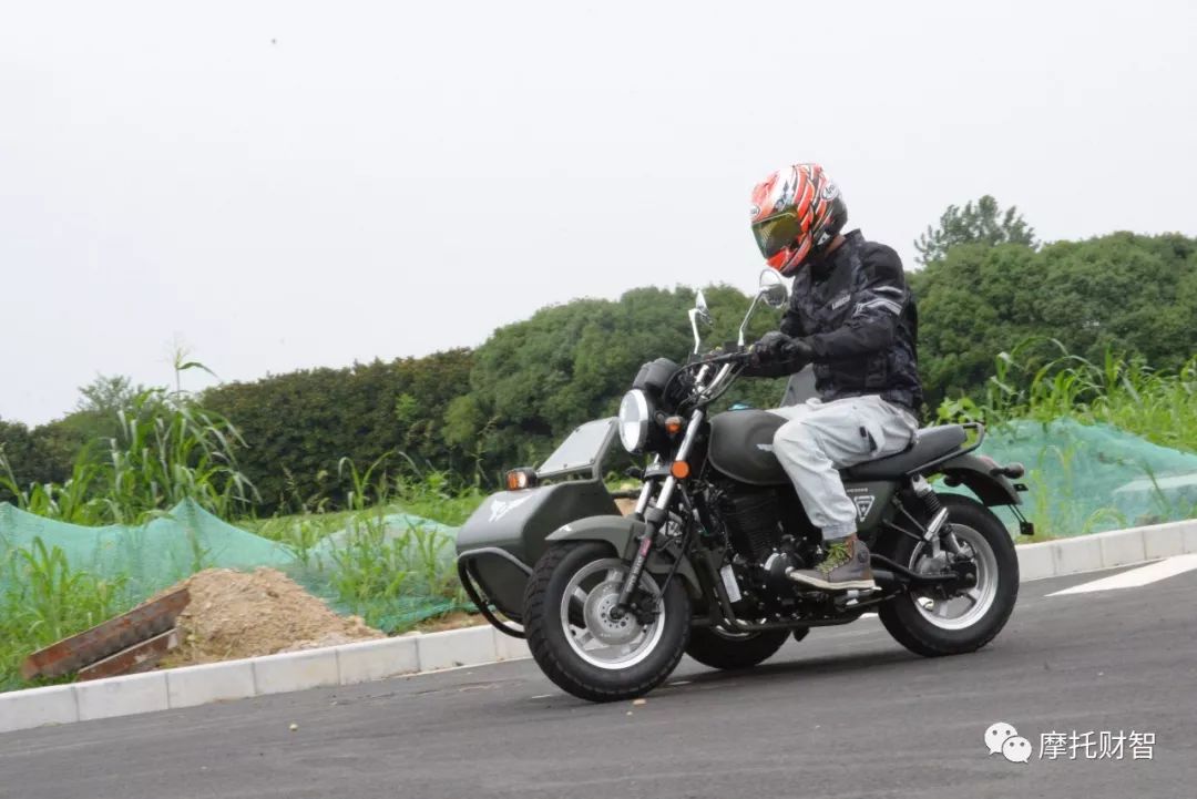 银钢巡逻者300边三轮价格,银钢巡逻者200边三轮