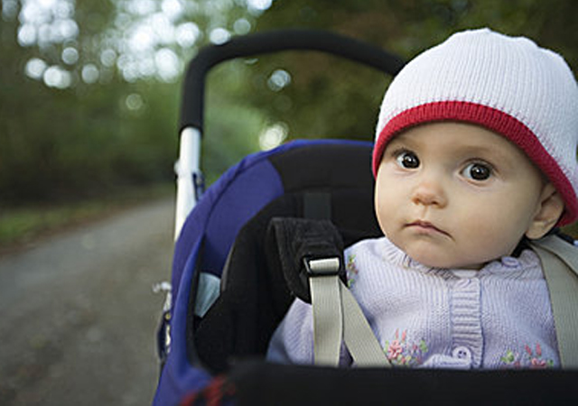 婴儿车垂直座椅对宝宝脊椎好吗,婴儿在婴儿车睡觉对脊椎有影响吗