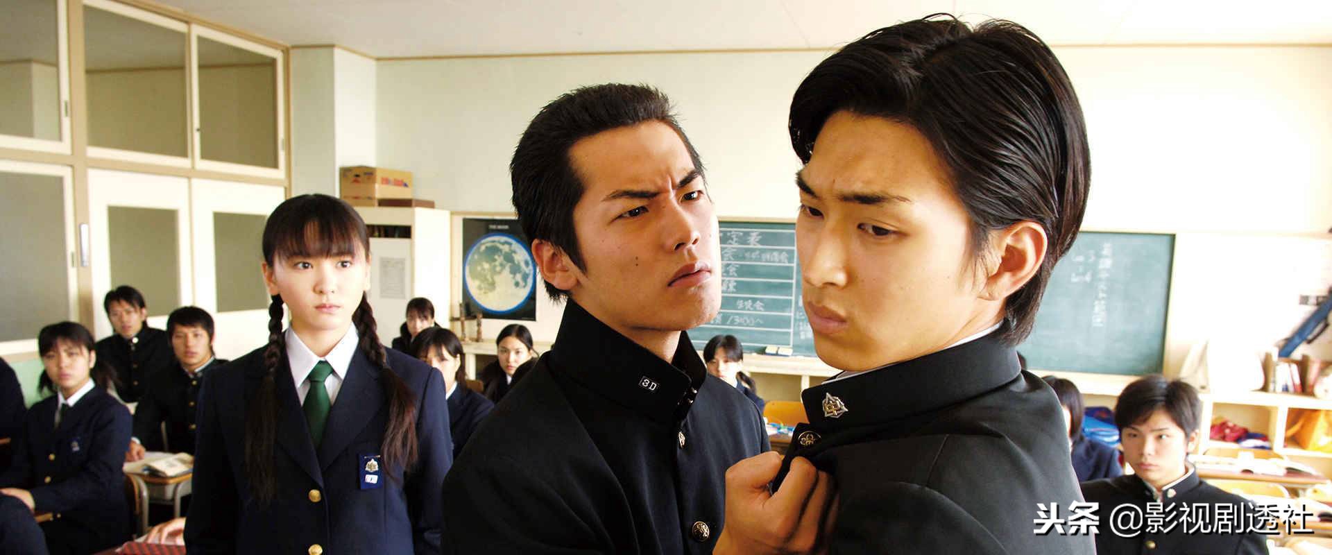 国民老婆新垣结衣给你初恋的感觉,新垣结衣出道15年的国民老婆