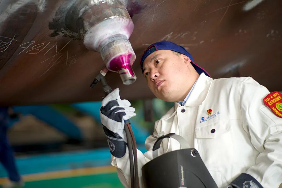 【龙江工匠】吕广成：焊花中的匠心守候