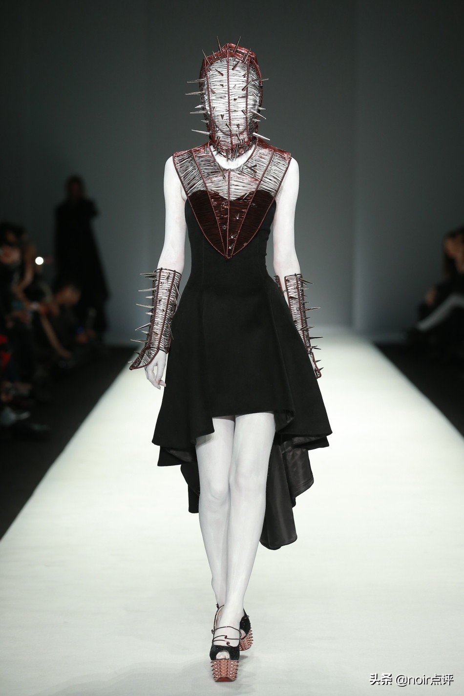 aw21中国国际时装周色彩,aw19中国国际时装周日程