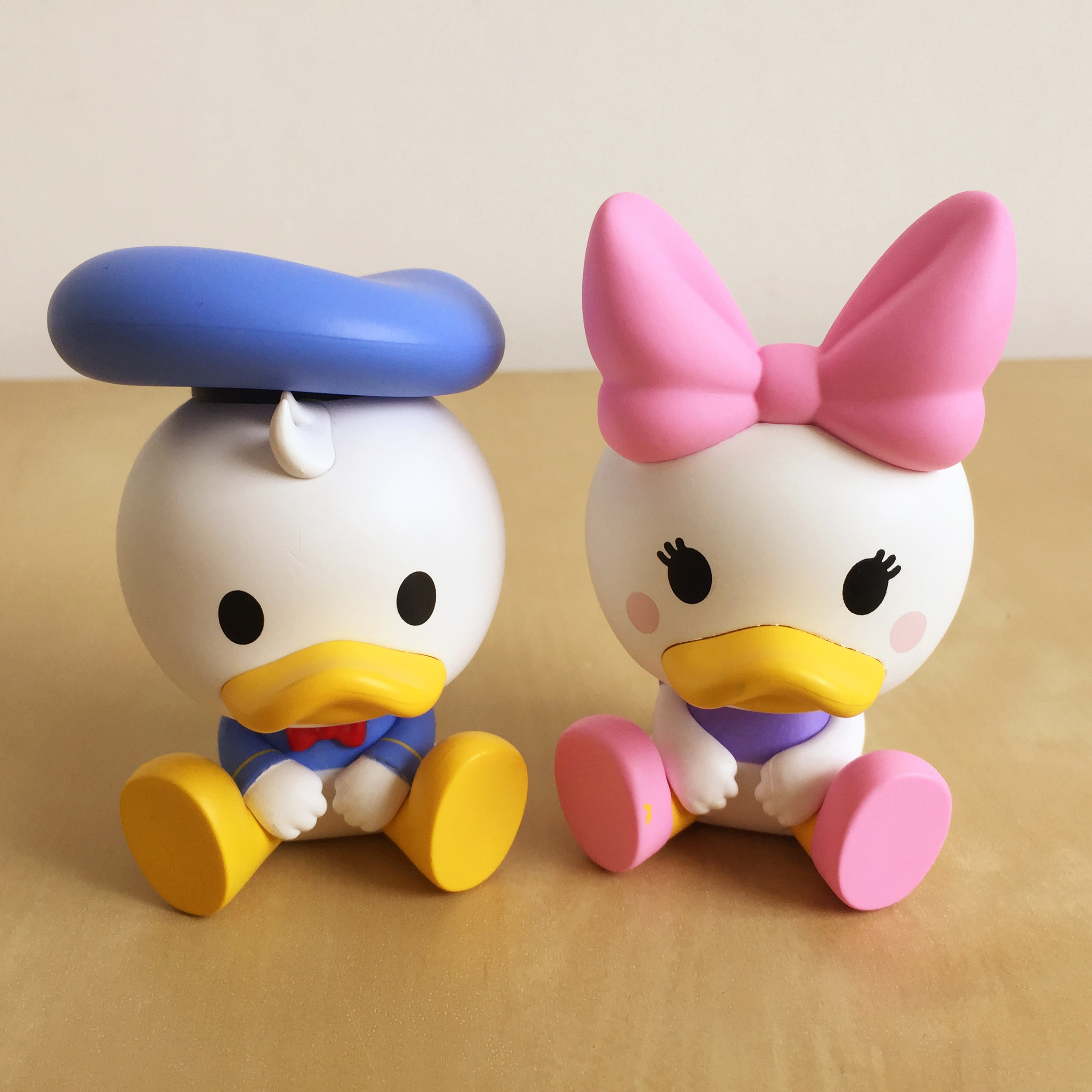 迪士尼米奇爬墙玩具盲盒,迪士尼米奇有趣的玩具