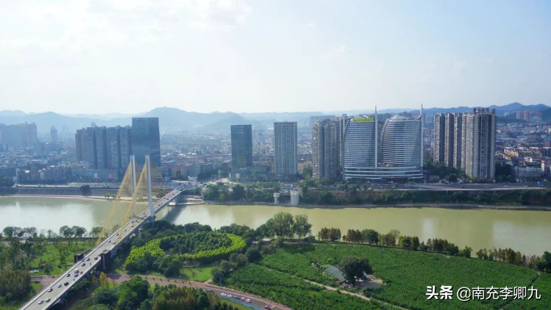 一江两岸一线江景,一江两岸景观提升