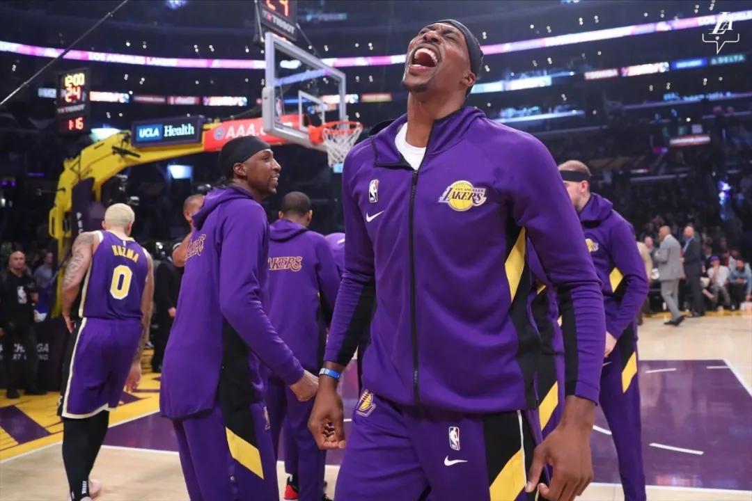 霍华德救赎之旅,超人回来了霍华德视频