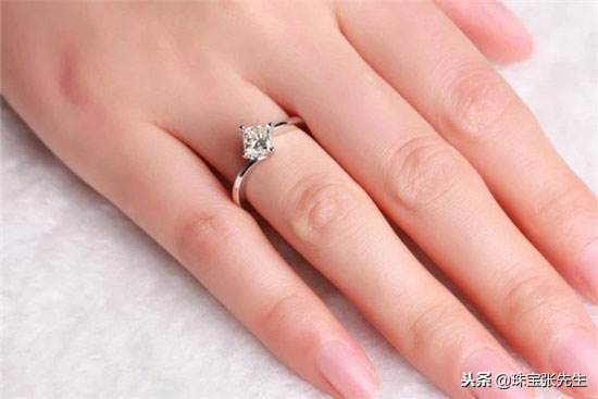 你绝对不知道!结婚买首饰的大学问