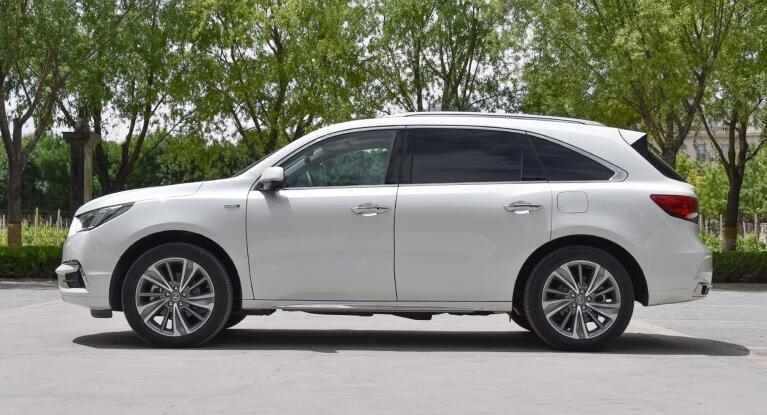 车身尺寸跟陆巡差不多的suv,比陆巡好的suv车型