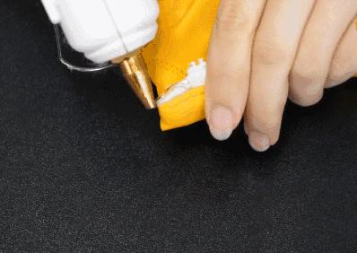 拉链坏了怎样用吸管维修,拉链插销处布烂了用吸管修的方法