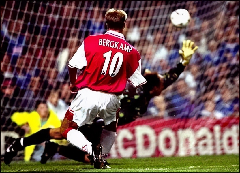 博格坎普传奇实况足球,实况足球丹尼斯博格坎普毕业吗