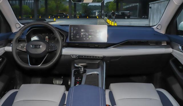 吉利汽车提前3年全系焕新国六b,2023年最火的国产轿车