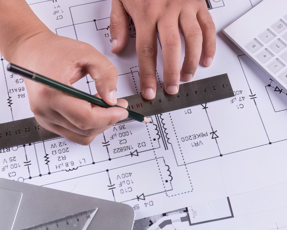 二建报班报哪种课程,考二建自学还是报班