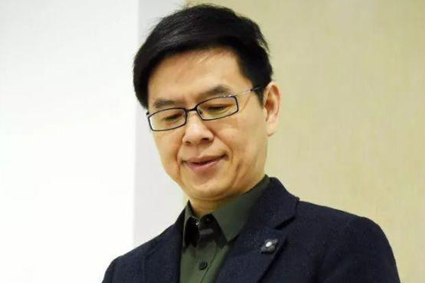 郦波诗词大会做的什么诗,郦波中国诗词大会百万雄师过大江