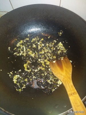 豆豉鲮鱼油麦菜用哪种豆豉鲮鱼好,金奖豆豉鲮鱼和优质豆豉鲮鱼