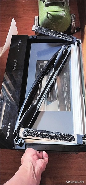 京东快递损坏快递小哥赔付,物流寄电器坏掉怎么办赔偿