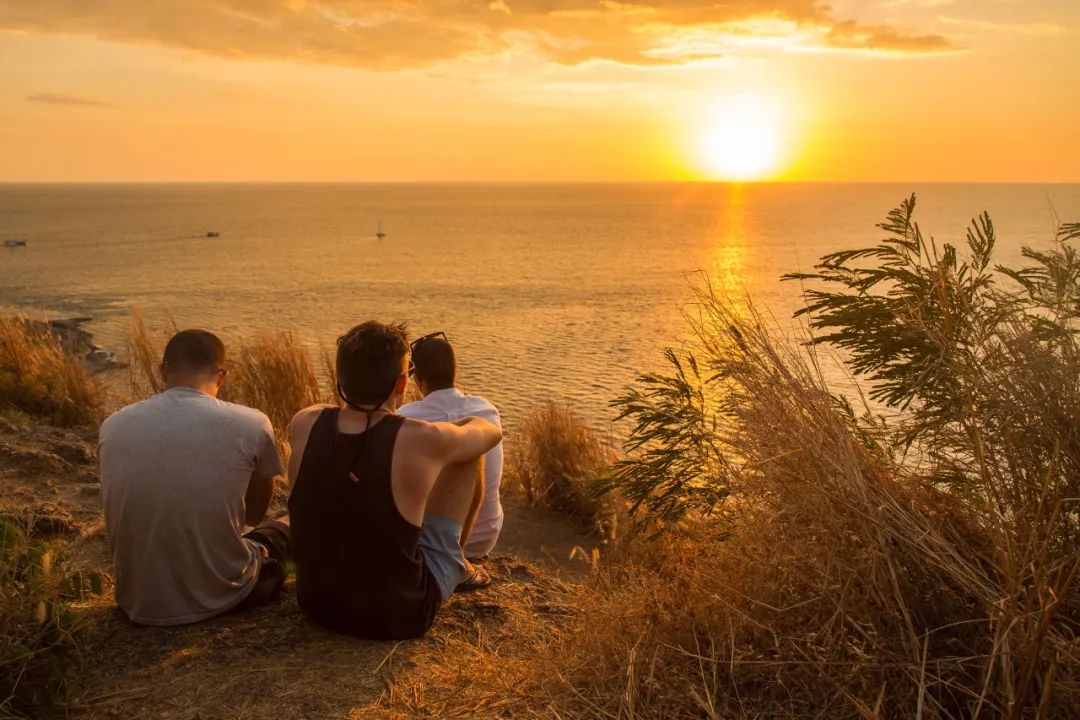 值得去的海岛城市 (更值得去的海岛)