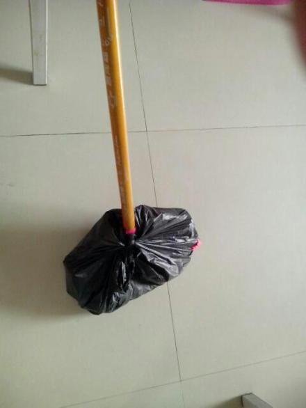 小窍门解决玻璃难题,小窍门解决裤脚边跑偏