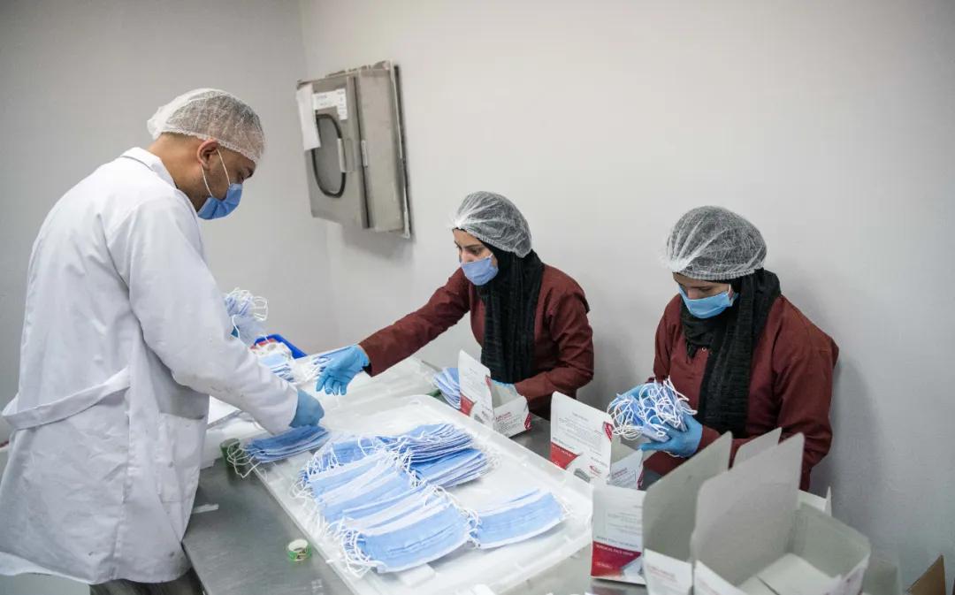 口罩荒？别慌！中国兄弟来了