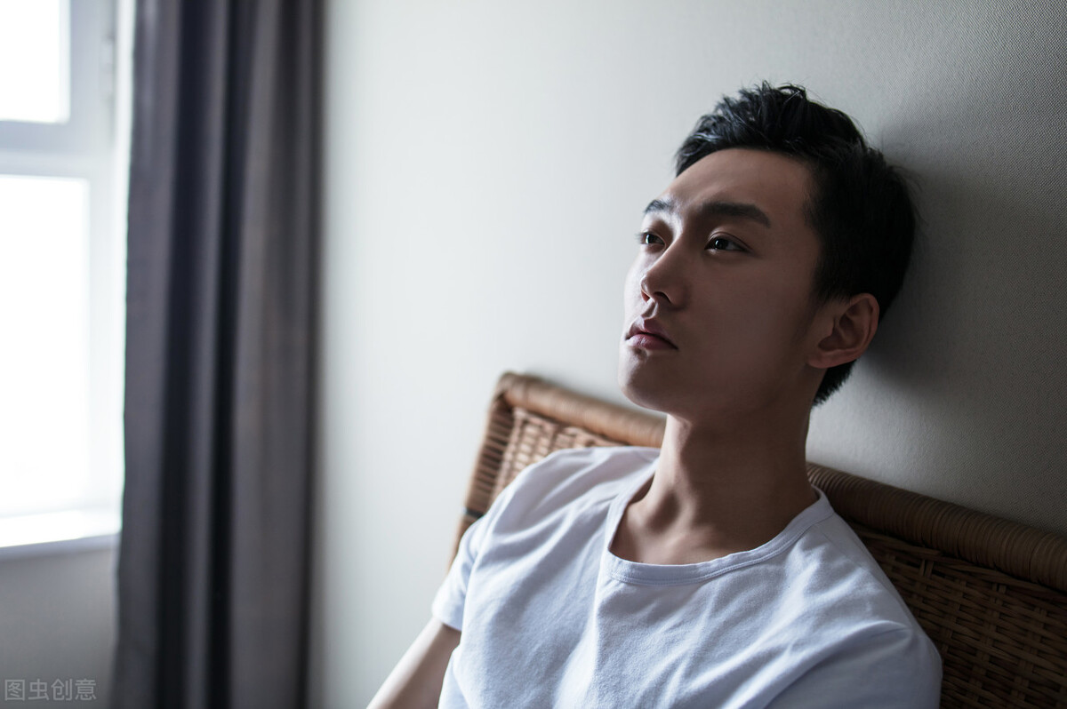 清明小长假,老婆娘家九口来我家聚会,结果把我两年的婚姻聚散了