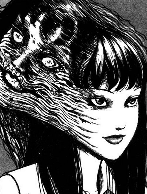 屋子里的神秘女人,村里神秘的破房子