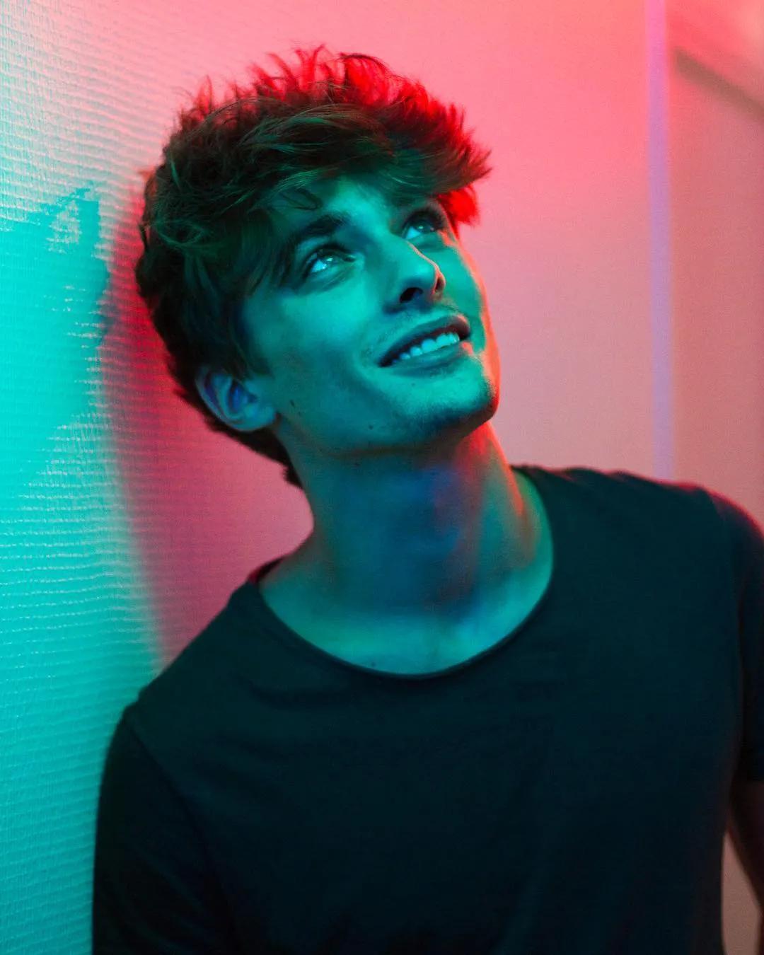 四大帅哥哈利波特,身高185的帅气男模