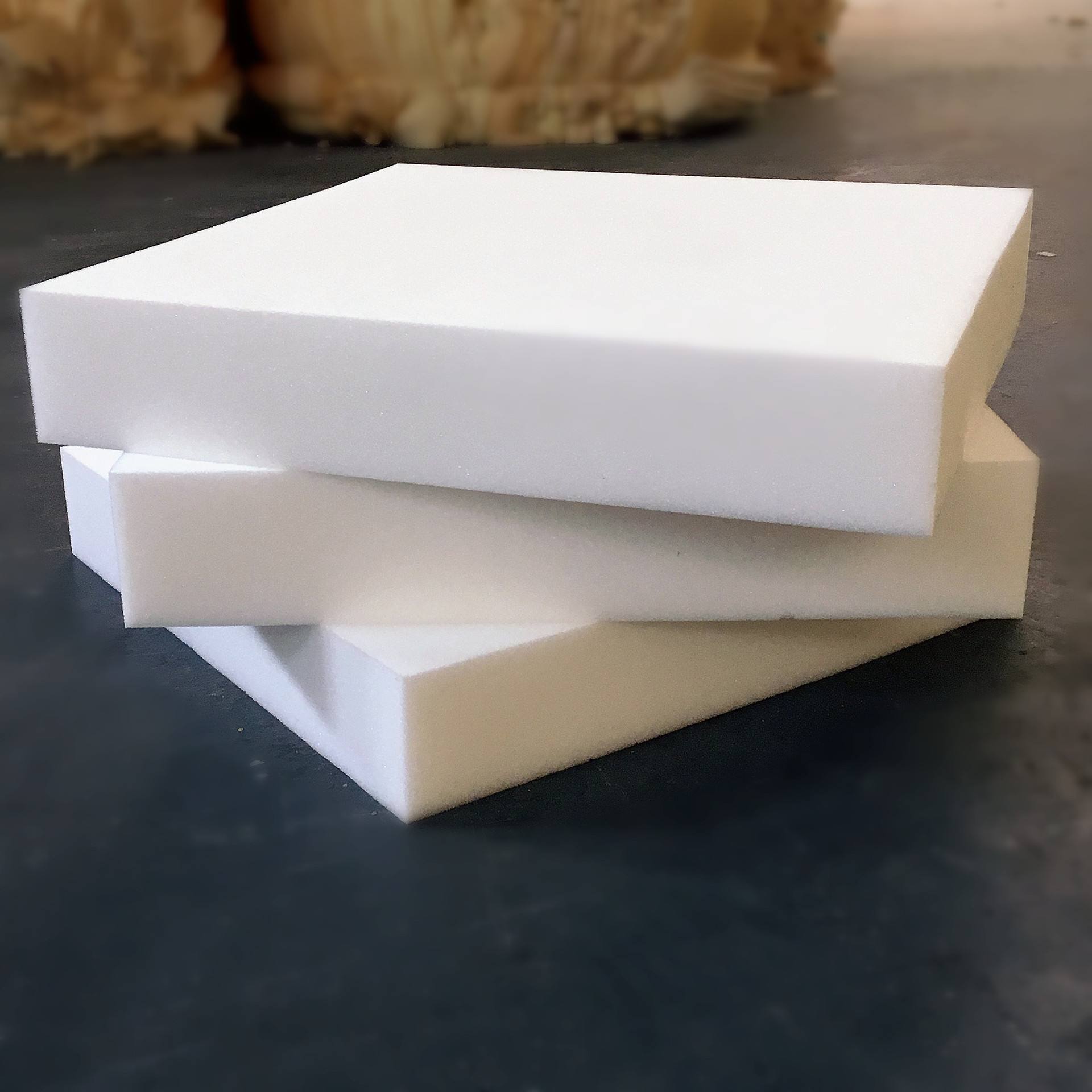 皮沙发怎么选？认准这3点，只要真皮不要仿皮