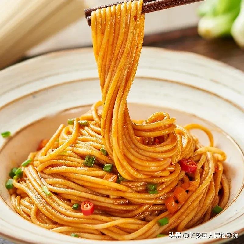 再来“依轮”！今晚8点，为鄂下单