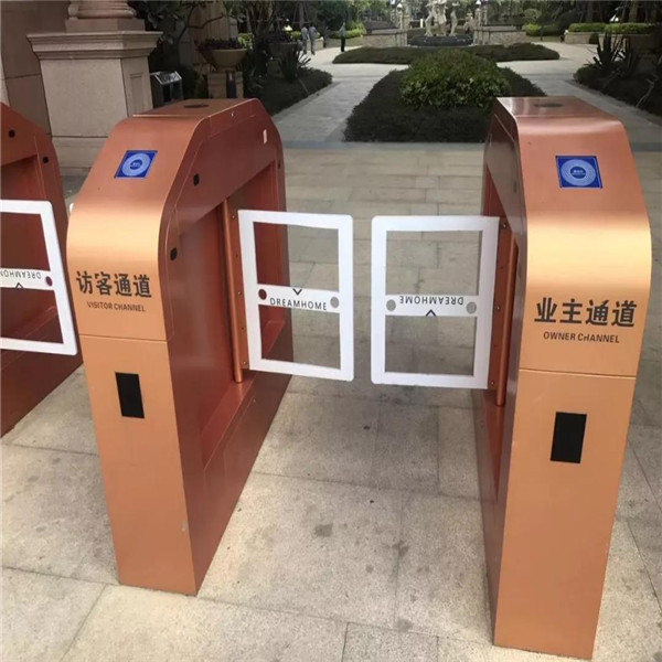 已经交房一年半有装修时间规定吗,已交房要不要及时办房产证