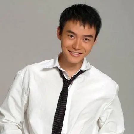 海岩之子执导的「太子妃升职记」，为何能用90万成本赚27亿点击量