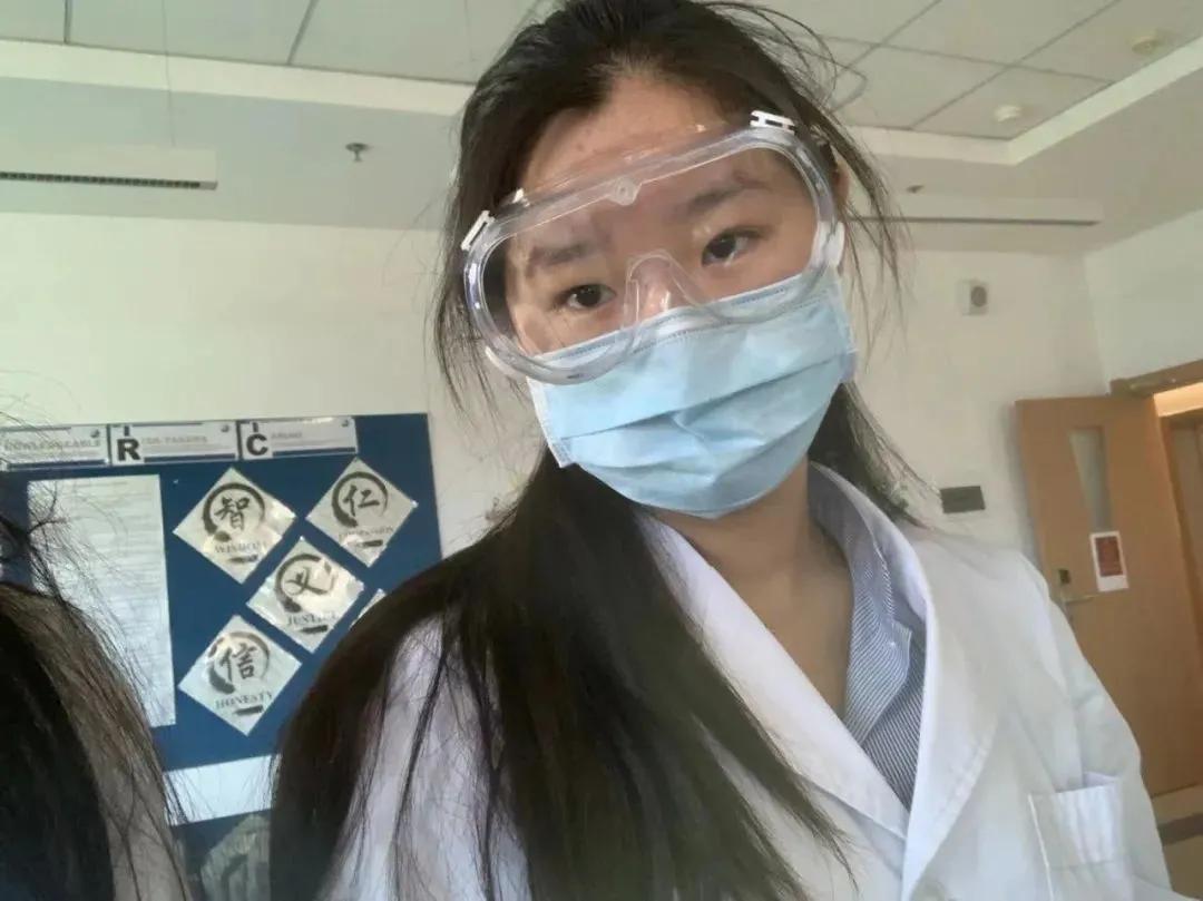 4位鼎石女生的科学梦